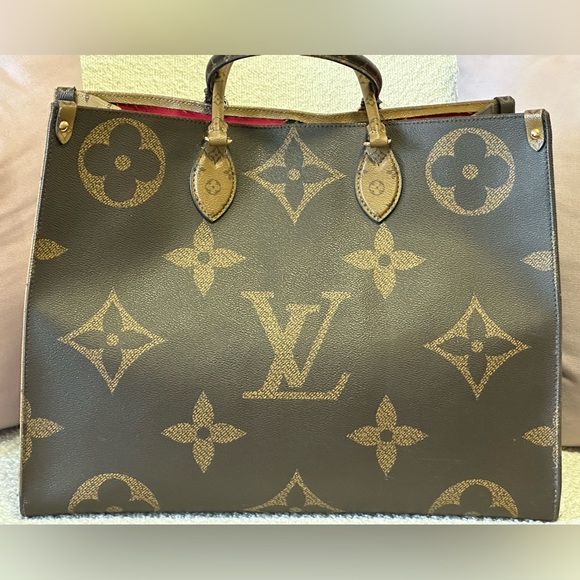 - Louis Vuitton OnTheGo GM.  Wonderful condition! ❤️ - Picture 12 of 13